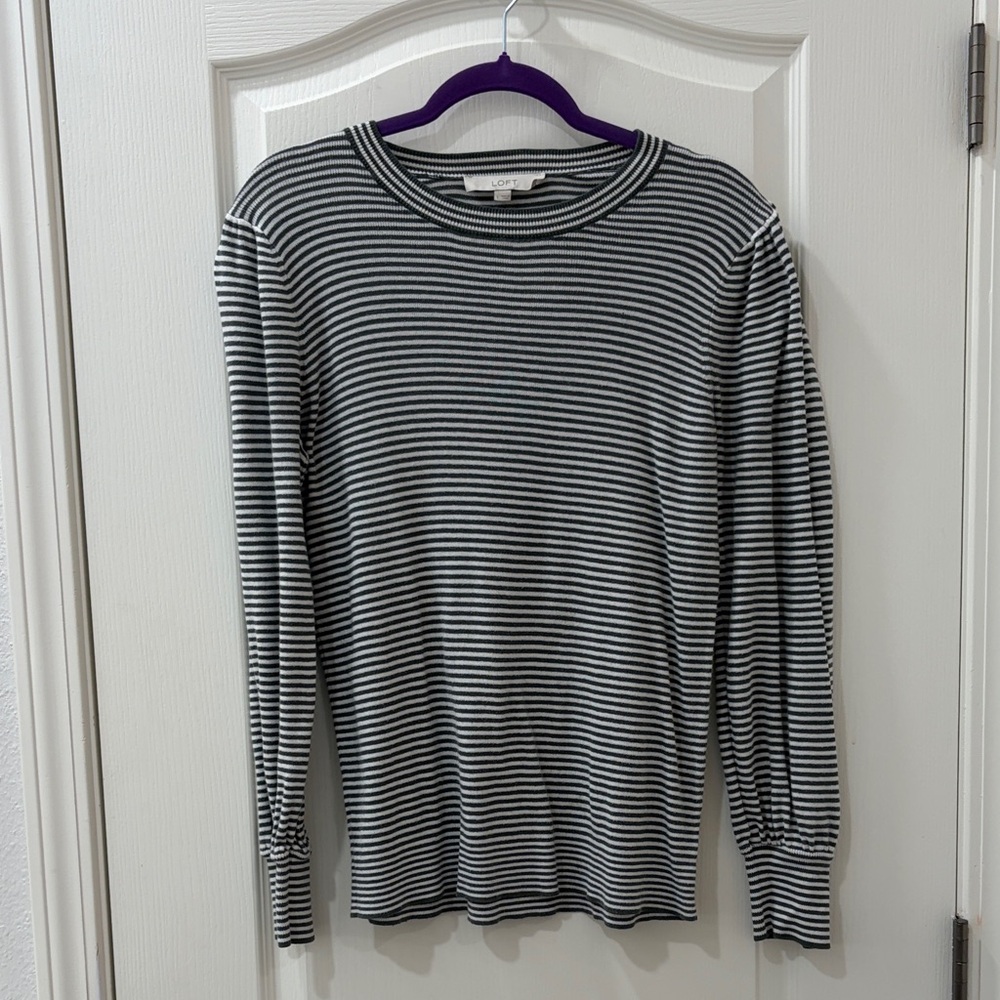 LOFT Striped Long Sleeve Crew sz L
